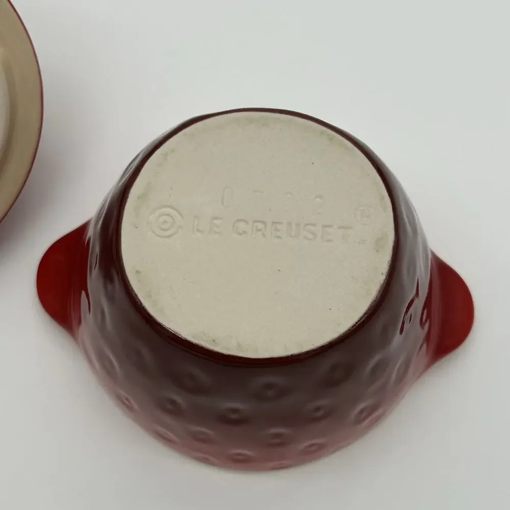 Le Creuset Strawberry Mini Petite Cocotte Casserole Stoneware 400 ml